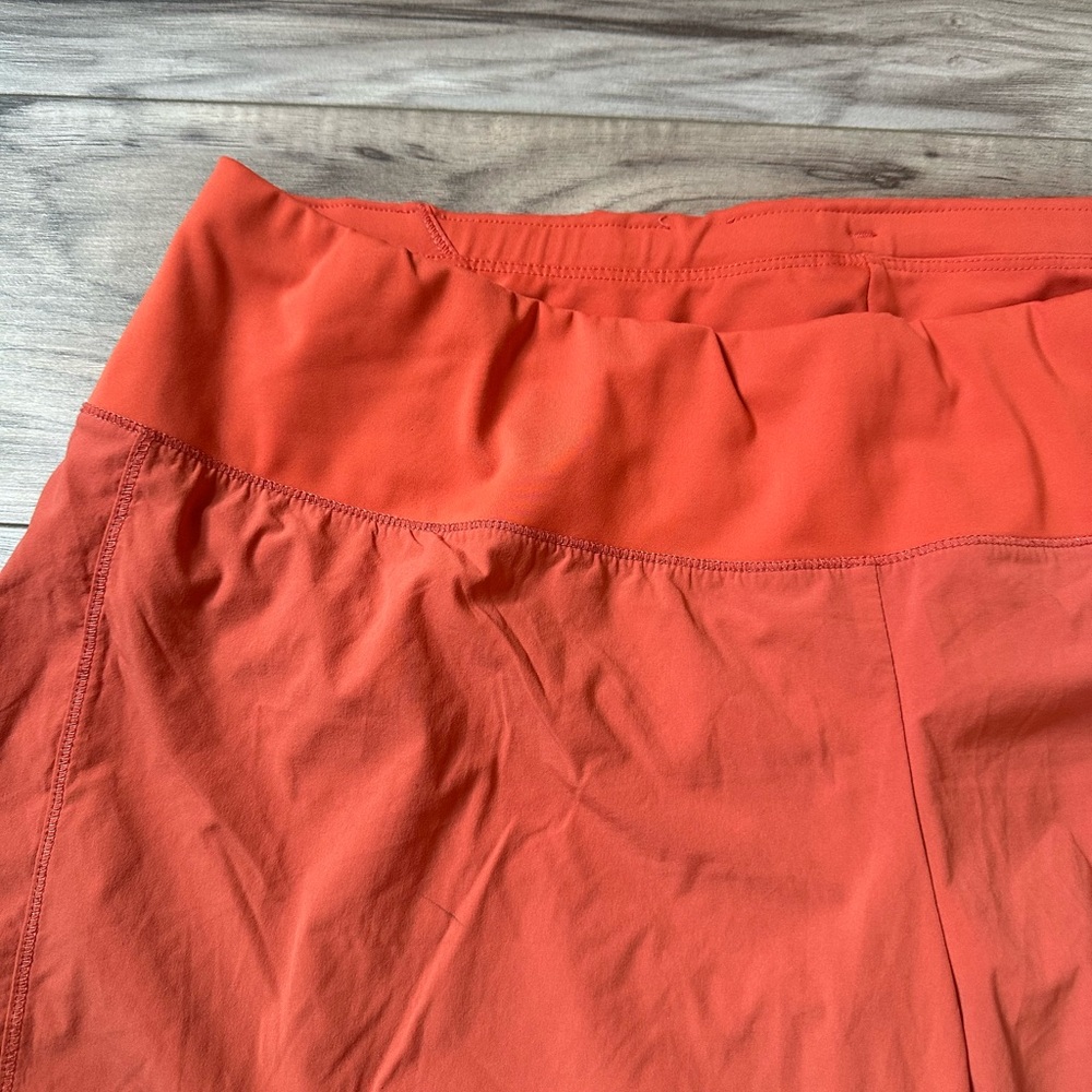 Oiselle Roga Vibrant Orange Athletic Running Shorts Lightweight Pockets Size 14 - Picture 5 of 9